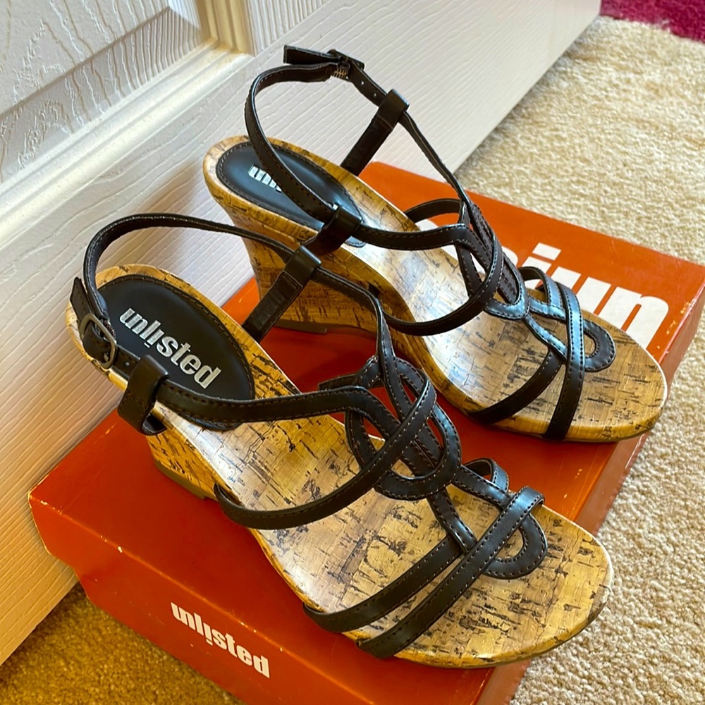 Unlisted brown wedges